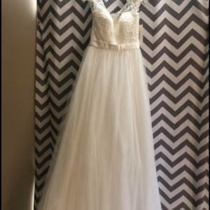 BNWT Women’s Wedding Dress - David’s Bridal